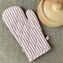 Gingham Oven Glove Tinsmiths