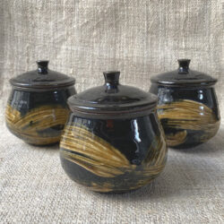 Kat Wheeler Pottery Ceramics Slipware Tinsmiths Ledbury
